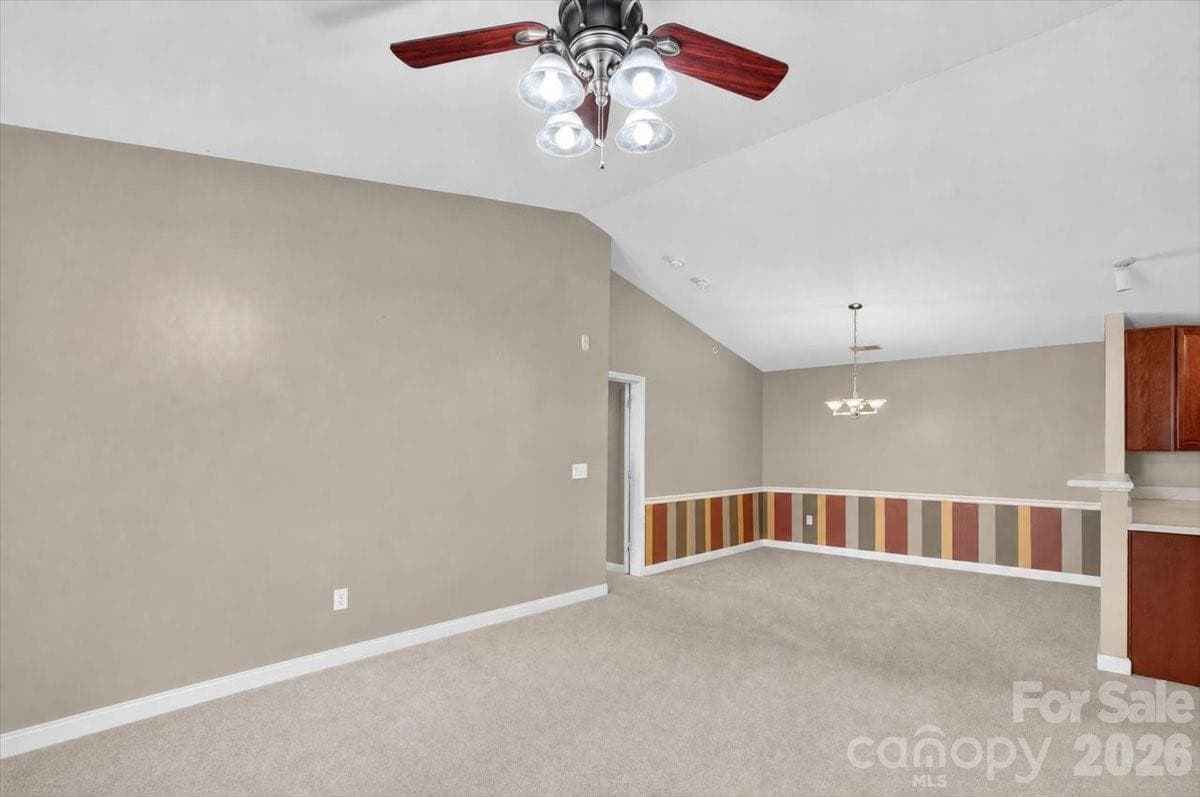 Condominium at 11232 Hyde Pointe Court, Charlotte, photo 17 of 43