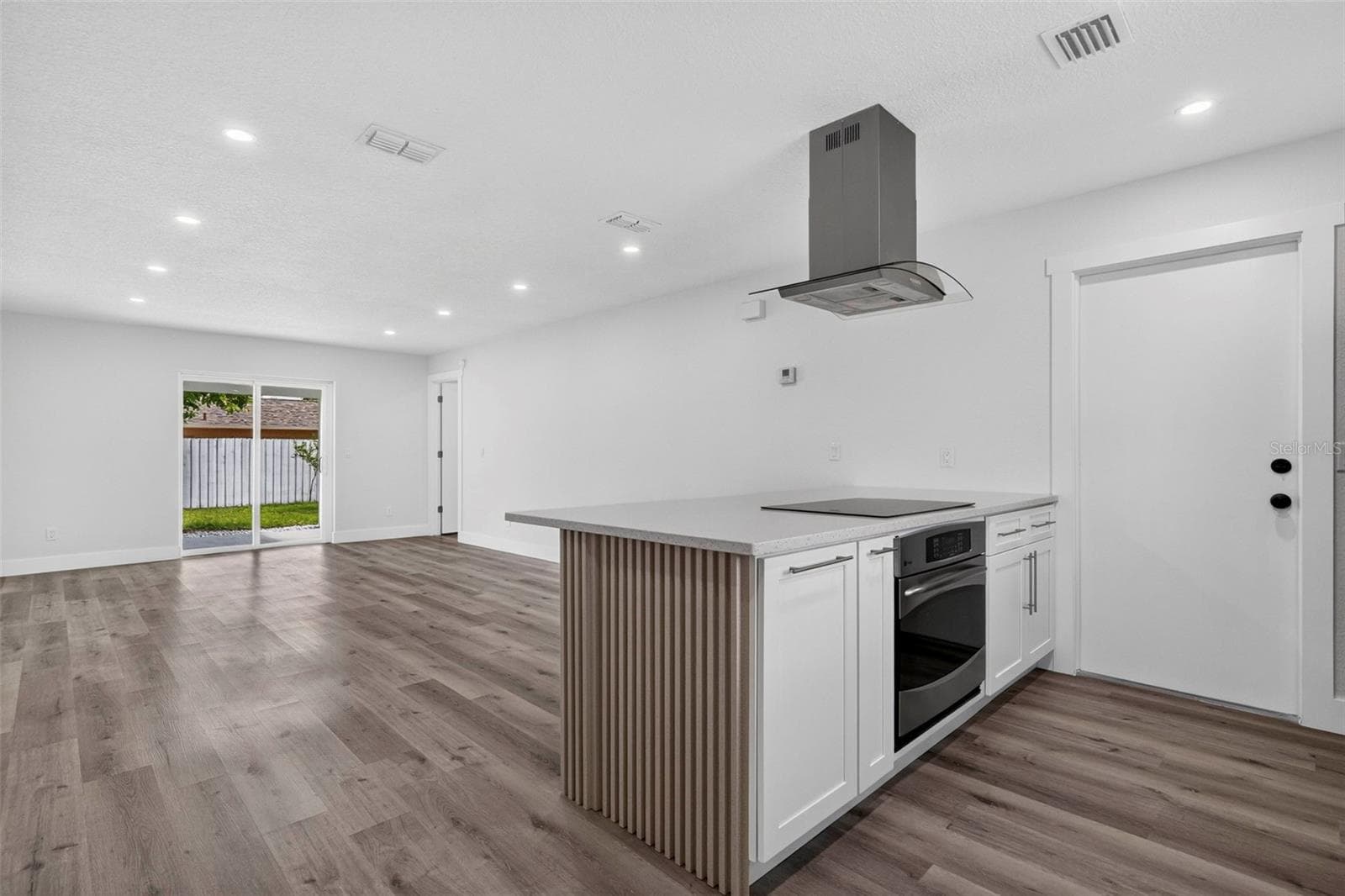 Single Family Residence at 2605 CHAR ST, ORLANDO, photo 6 of 30