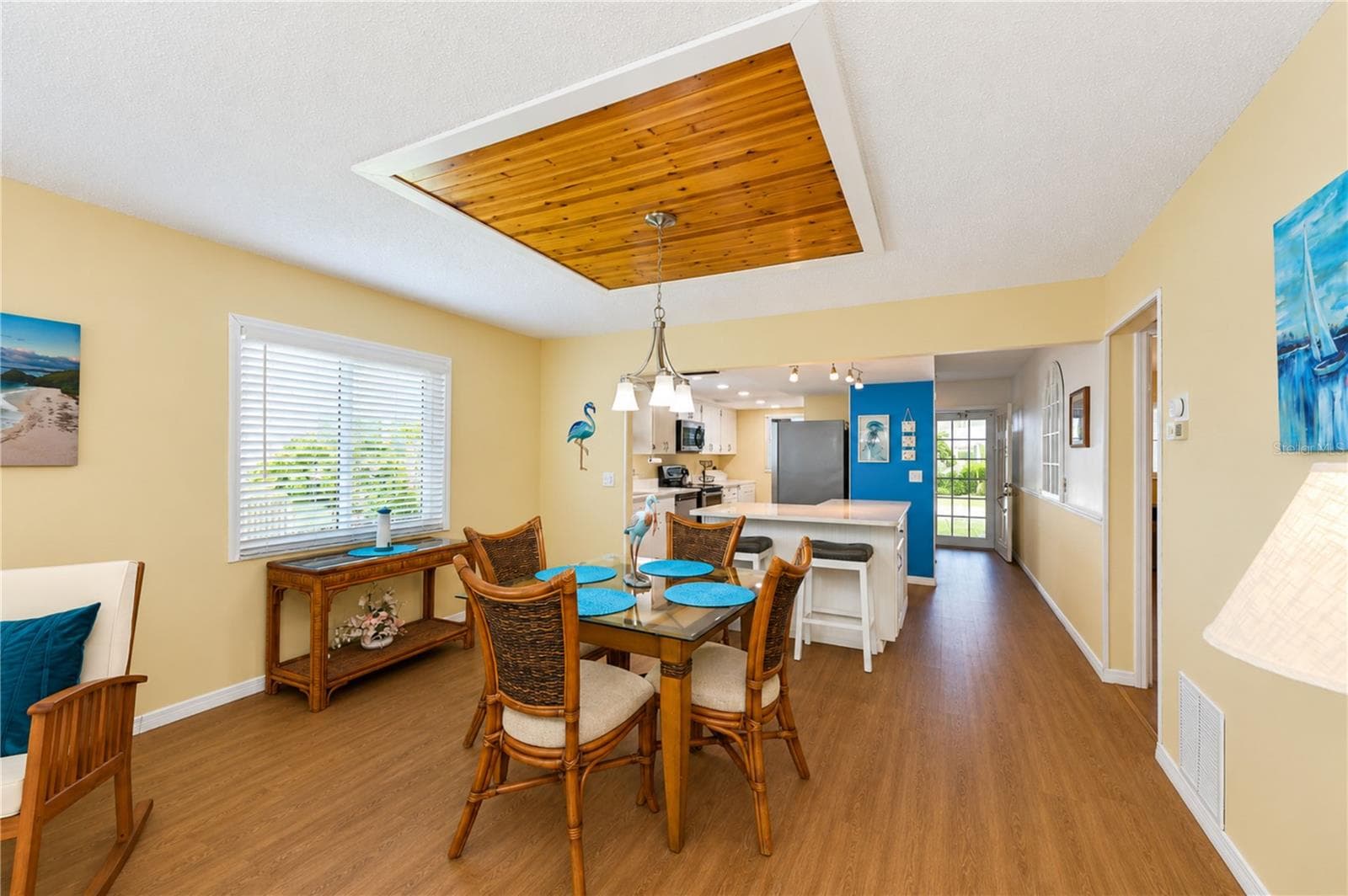 Dining back to kitchen - 9406 ANDOVER CIR, BRADENTON
