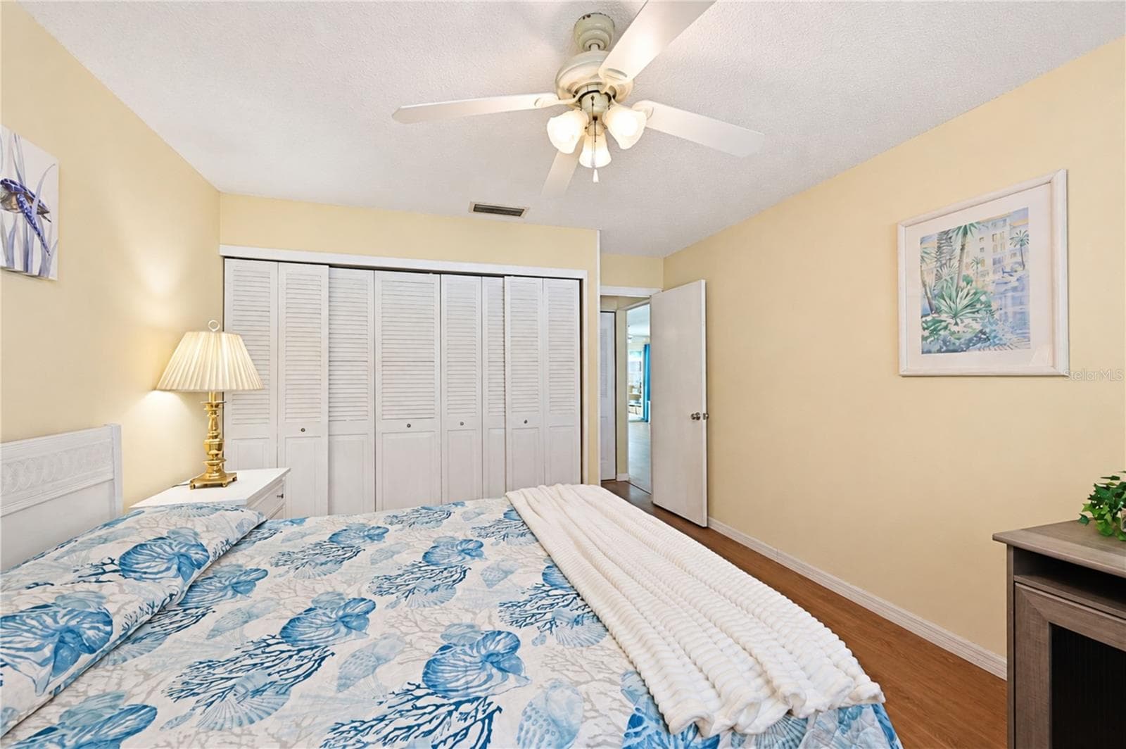 Secondary bedroom to closet - 9406 ANDOVER CIR, BRADENTON