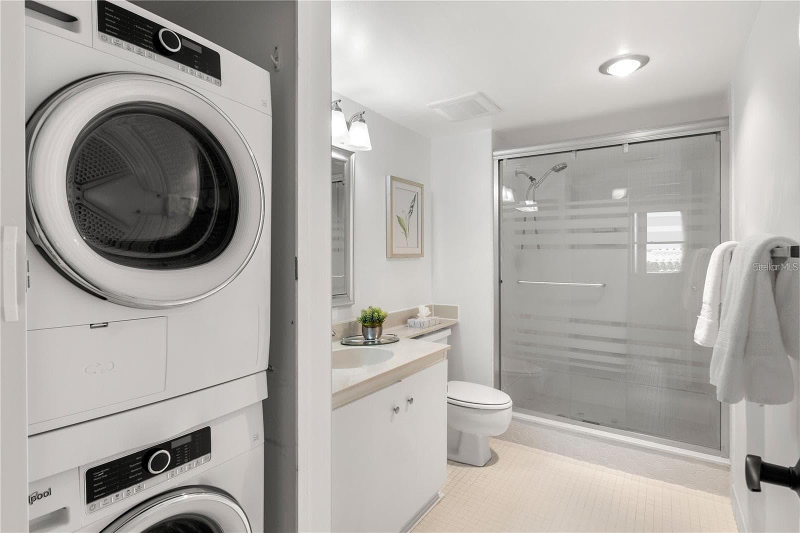 Condominium at 400 ISLAND WAY #503, CLEARWATER BEACH, photo 11 of 18