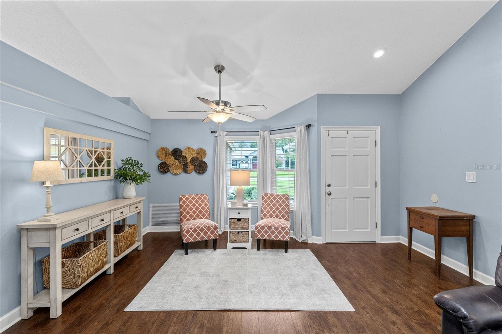 Single Family Residence at 633 PUGH ST, LAKE MARY, photo 5 of 36