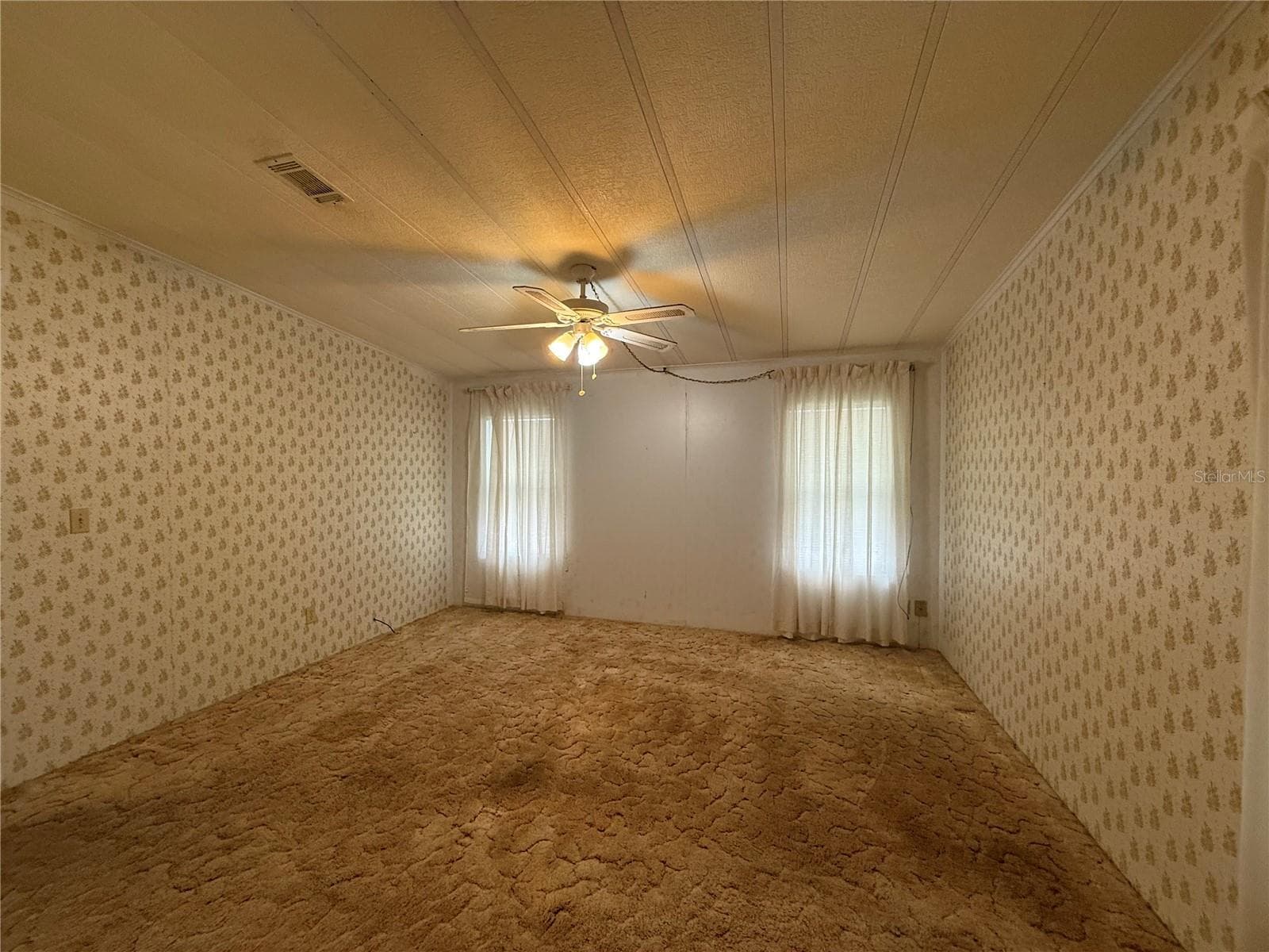Manufactured Home at CONTINENTAL CTRY CLUB COMM, WILDWOOD, photo 20 of 25