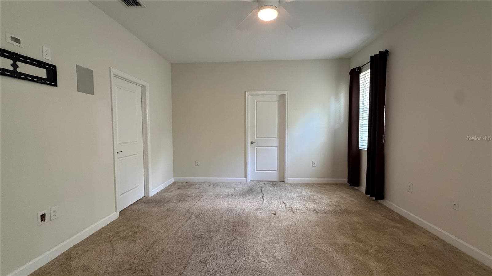 Single Family Residence at 383 BRUNSWICK DR, DAVENPORT, photo 23 of 39