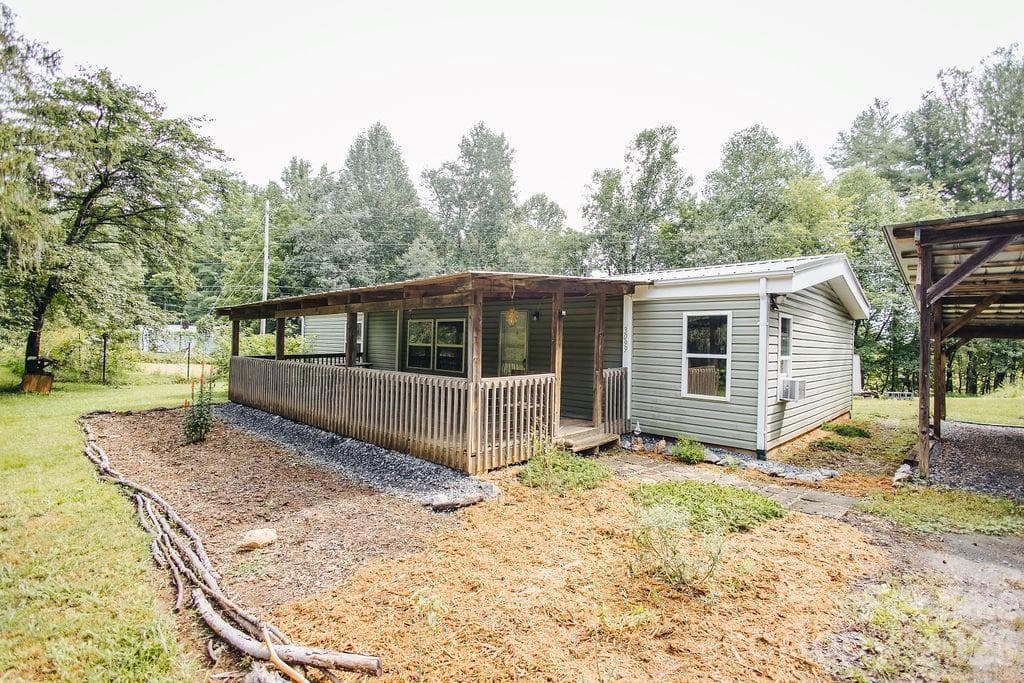 3099 Harmony Grove Road