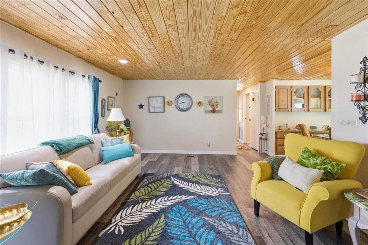 Roomy Living Room - 1451 BLUE HERON DR, ENGLEWOOD
