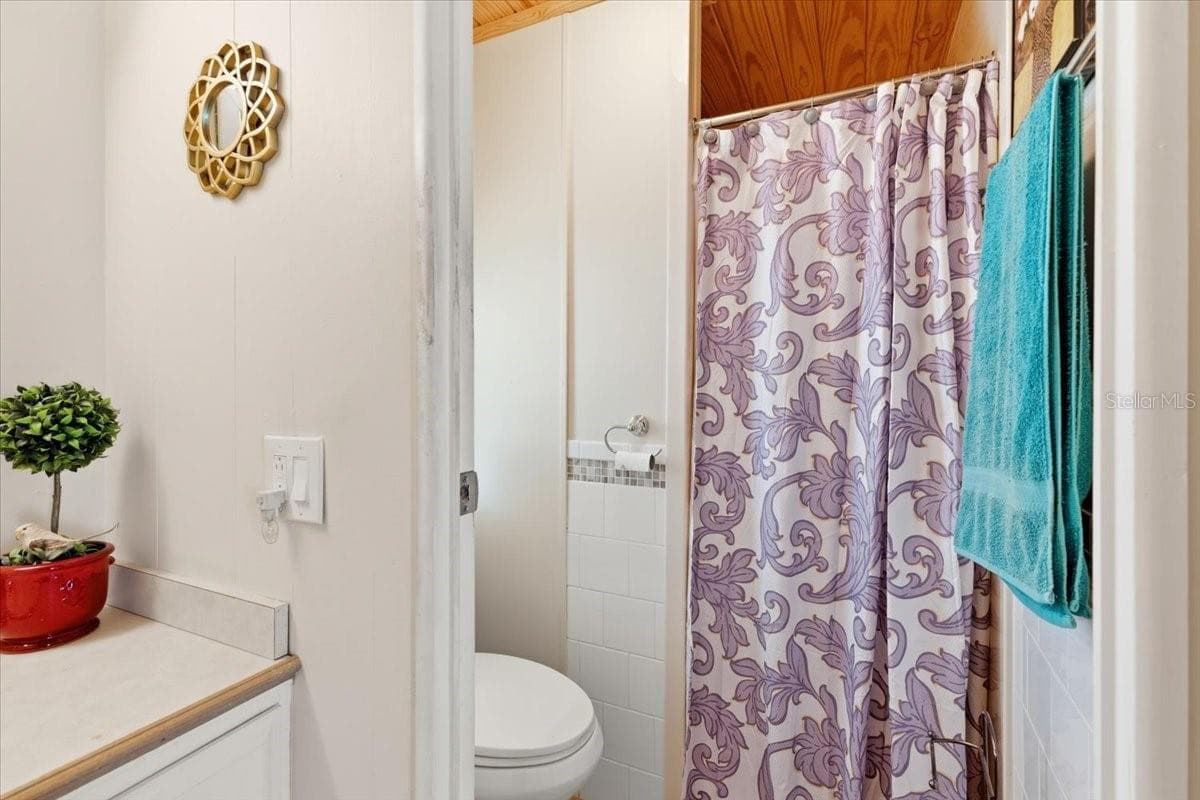 Manufactured Home at 1451 BLUE HERON DR, ENGLEWOOD, photo 15 of 27