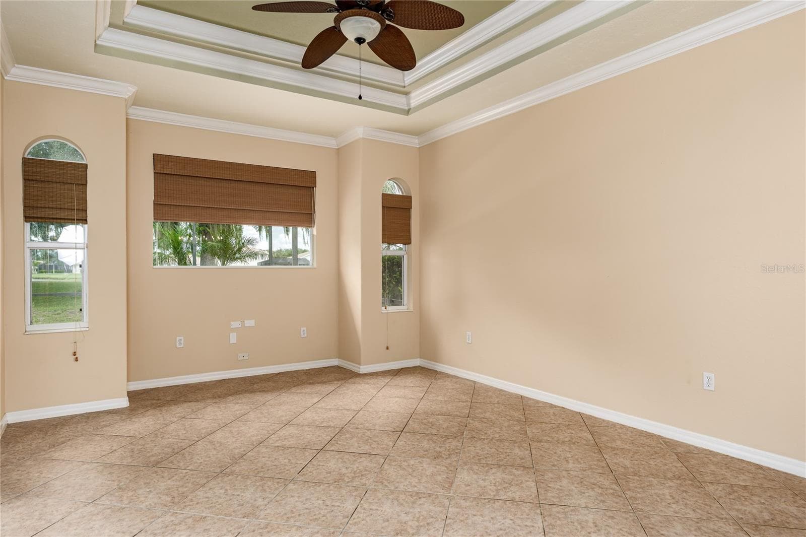 Single Family Residence at 8910 STONE HARBOUR LOOP, BRADENTON, photo 13 of 44