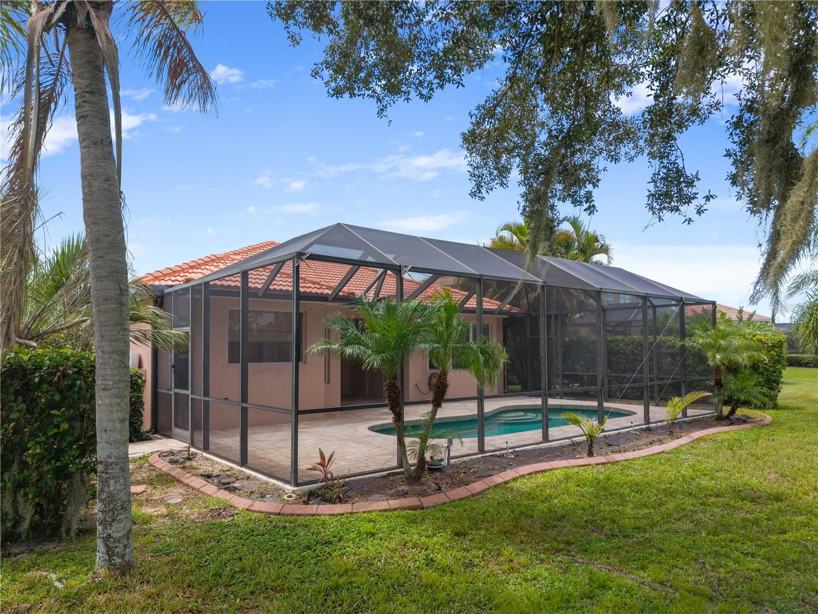 Single Family Residence at 8910 STONE HARBOUR LOOP, BRADENTON, photo 36 of 44