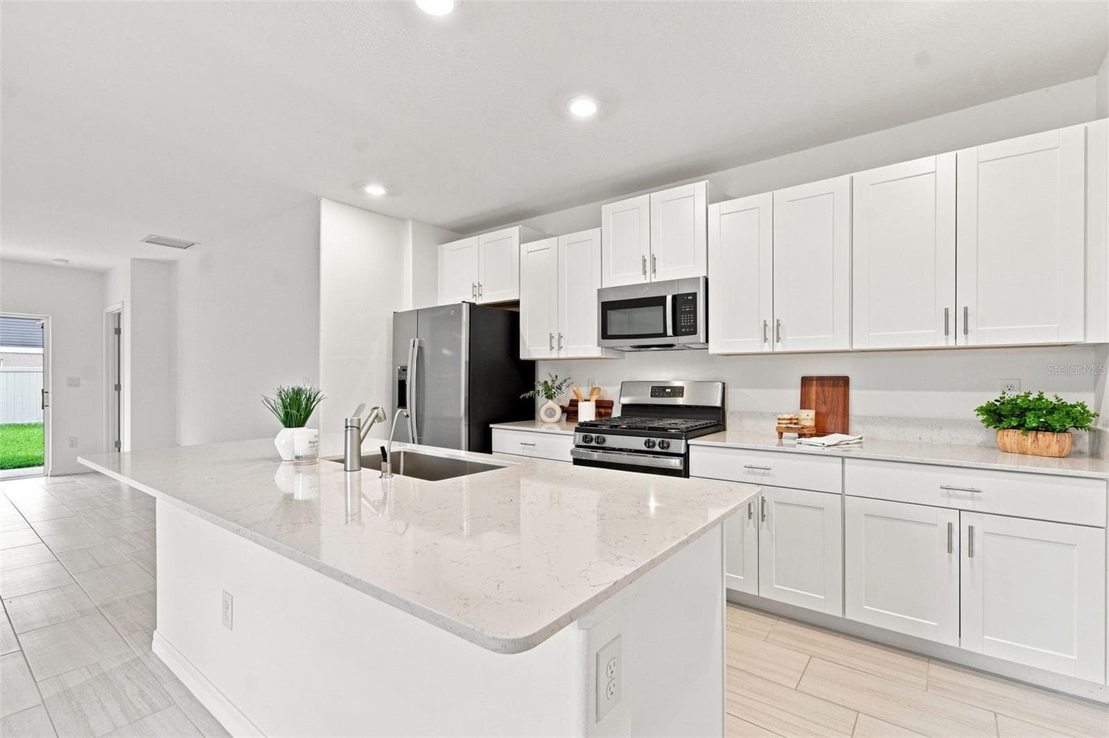 Single Family Residence at 22141 STORYBOOK CABIN WAY, LAND O LAKES, photo 6 of 50