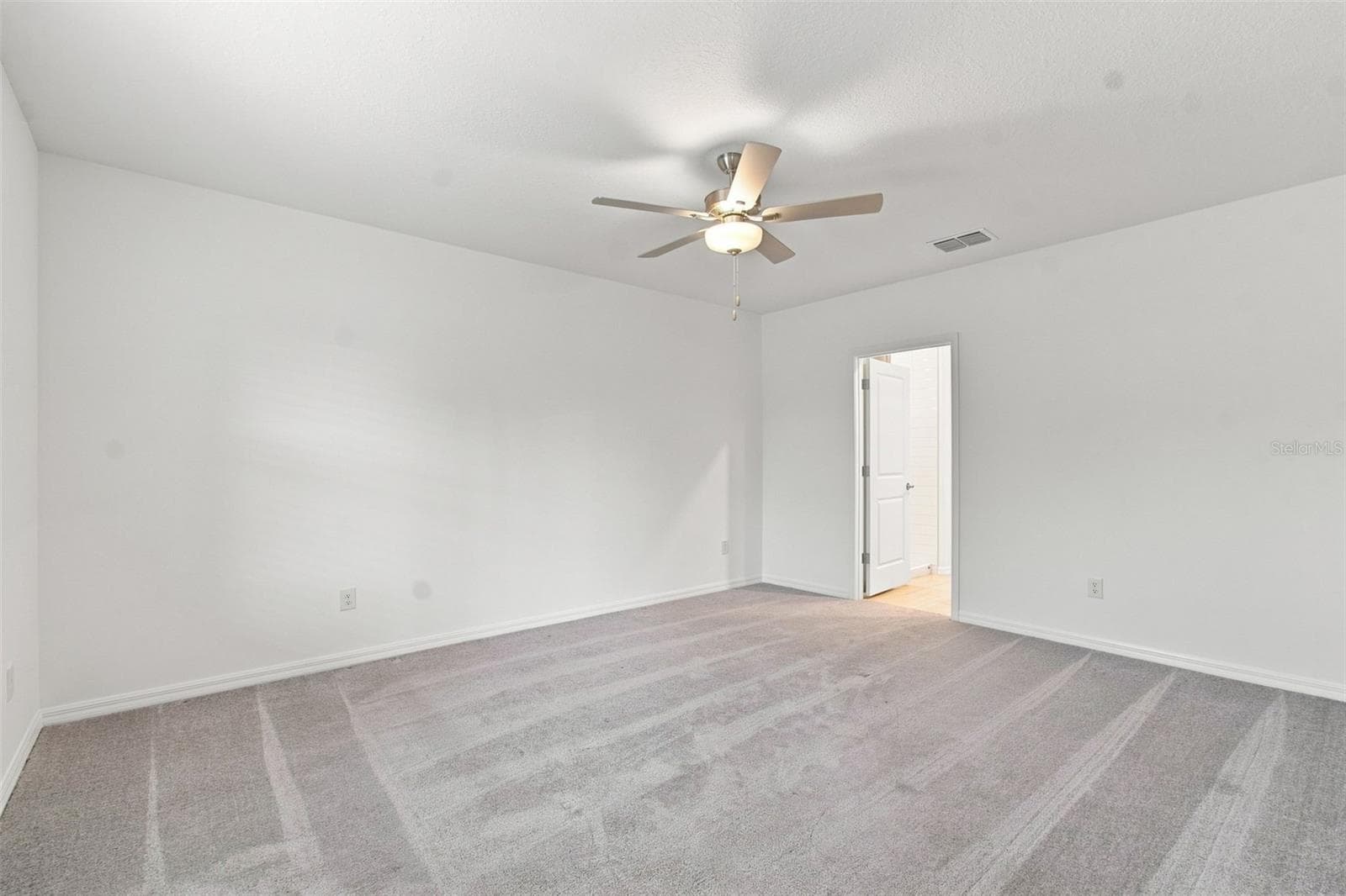 Single Family Residence at 22141 STORYBOOK CABIN WAY, LAND O LAKES, photo 14 of 50