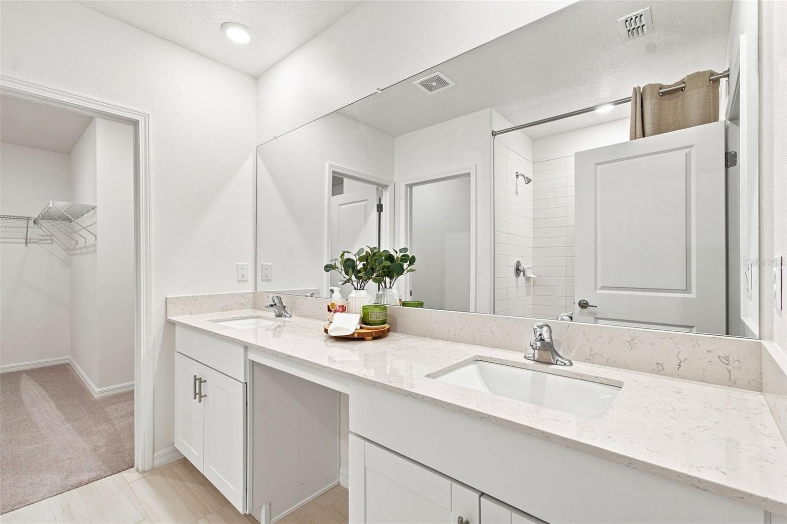 Single Family Residence at 22141 STORYBOOK CABIN WAY, LAND O LAKES, photo 16 of 50