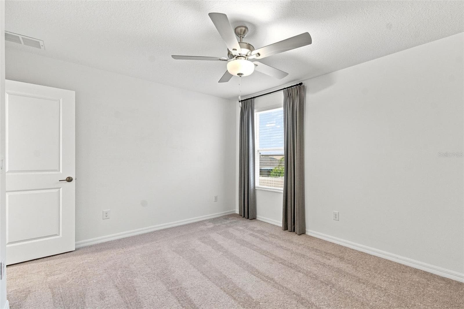Single Family Residence at 22141 STORYBOOK CABIN WAY, LAND O LAKES, photo 20 of 50