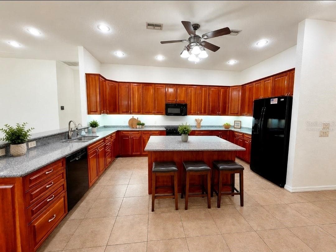 Virtually Staged - 24087 TWISTER LN, BROOKSVILLE