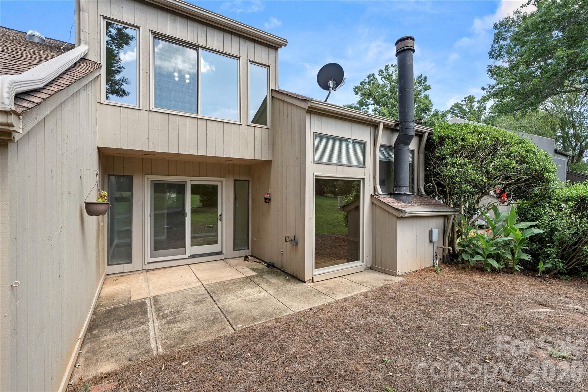 Condominium at 102 Ridgeport Road, Clover, photo 5 of 41