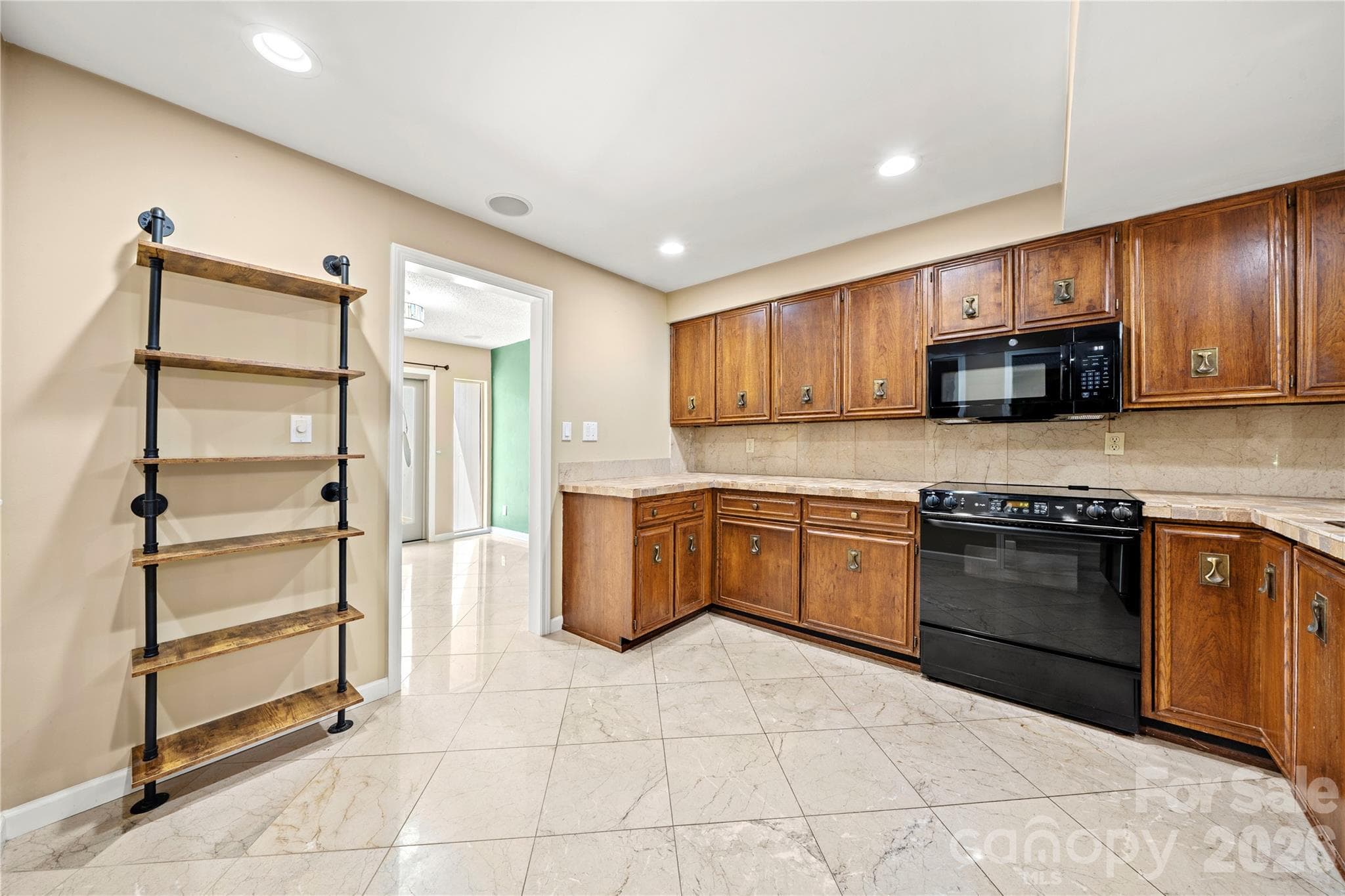 Condominium at 102 Ridgeport Road, Clover, photo 19 of 41