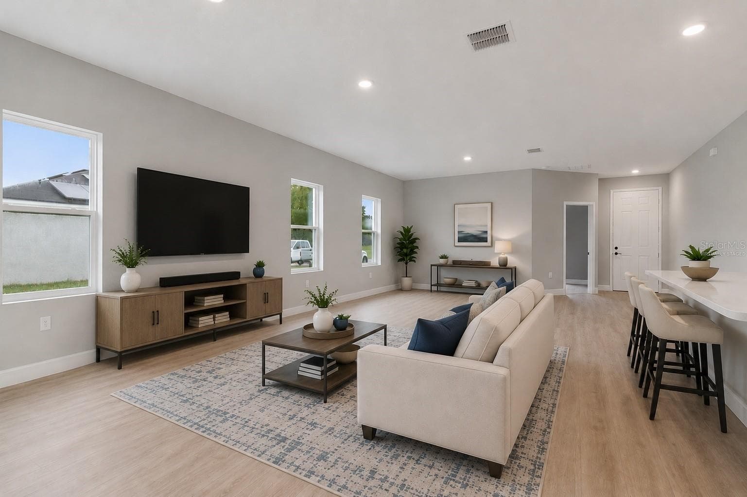 Virtually Staged - Living Room - 489 MARION OAKS TRL, OCALA