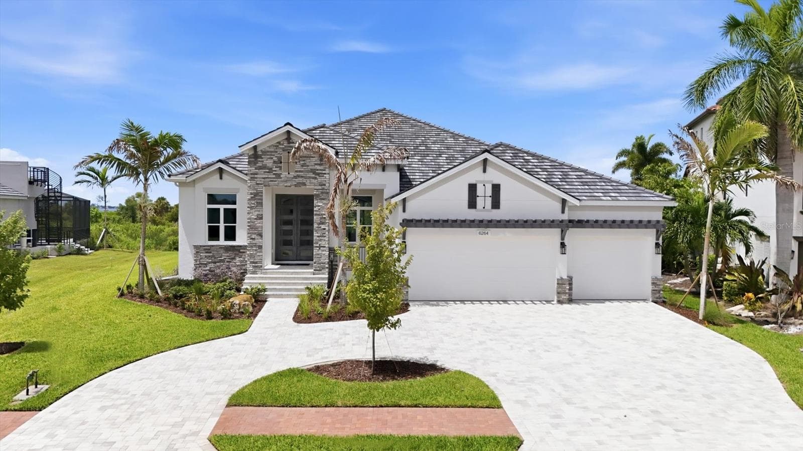 Single Family Residence at 6264 CHAMPIONS ROW ST, BRADENTON, photo 5 of 61