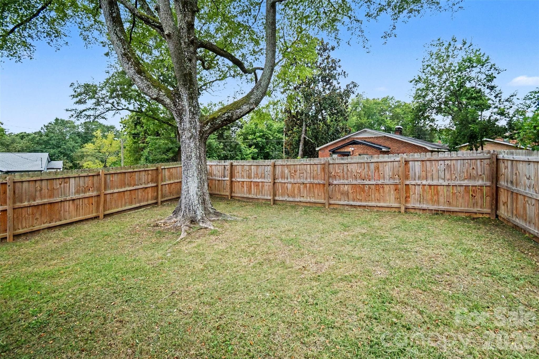 Single Family Residence at 405 Killian Avenue, Mount Holly, photo 2 of 27