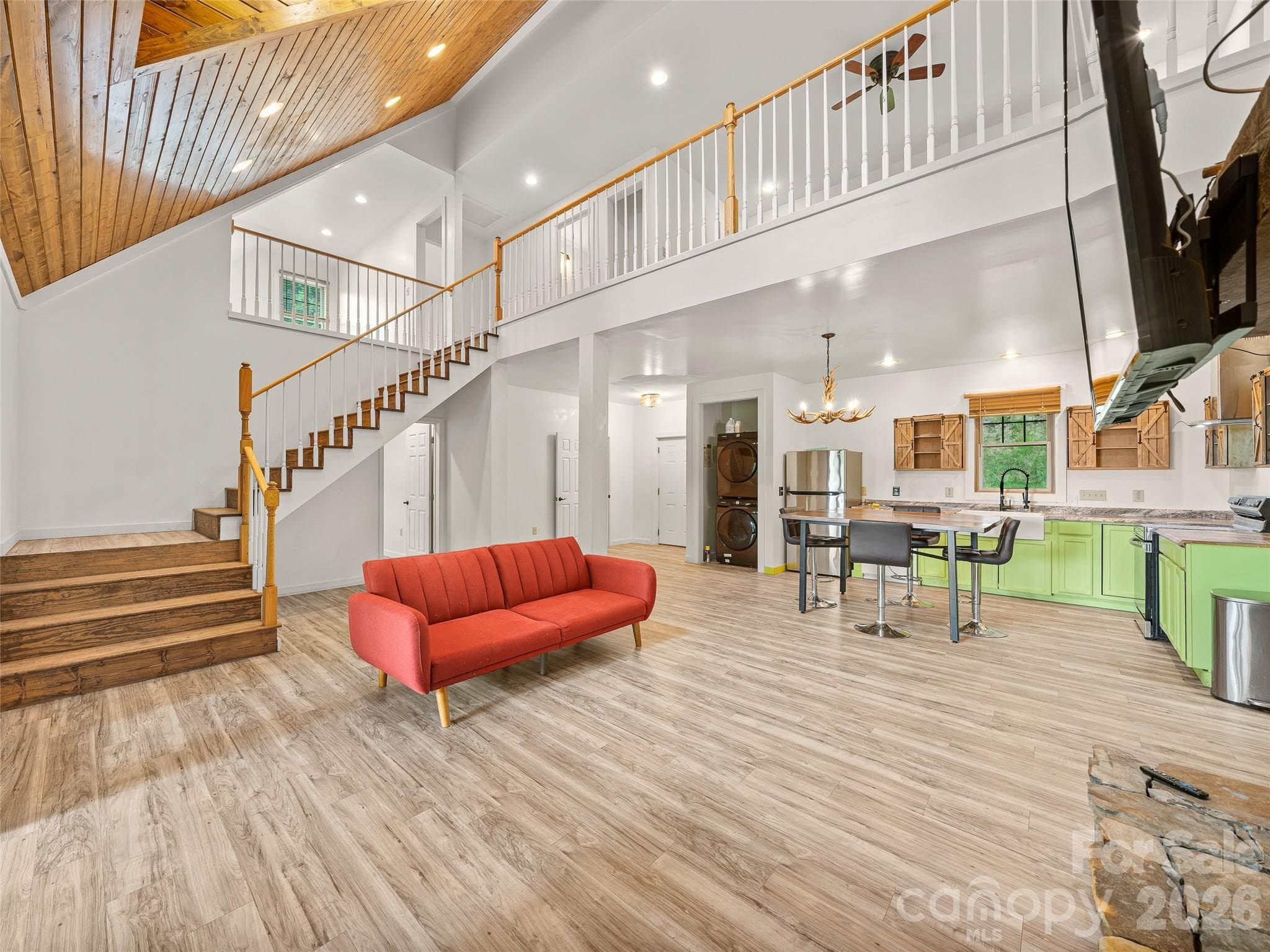 OPEN-CONCEPT - Burnsville