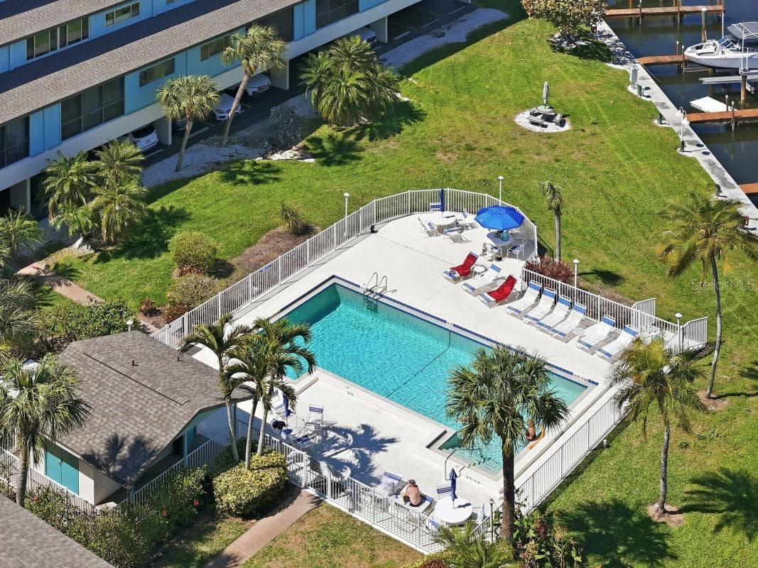 Condominium at 9604 CORTEZ RD W #414, BRADENTON, photo 5 of 22