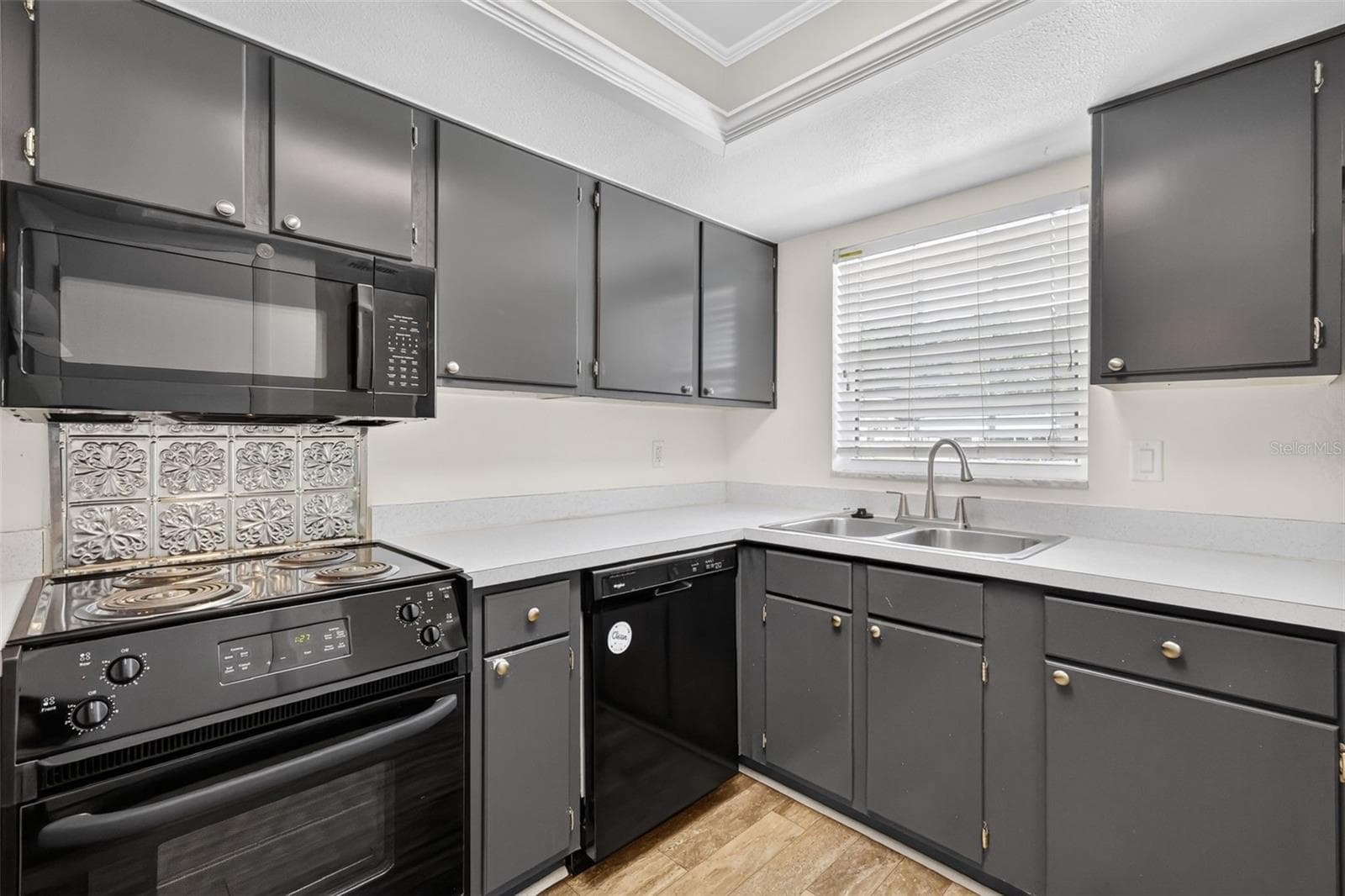 Condominium at 101 N GRANDVIEW ST #203, MOUNT DORA, photo 9 of 55
