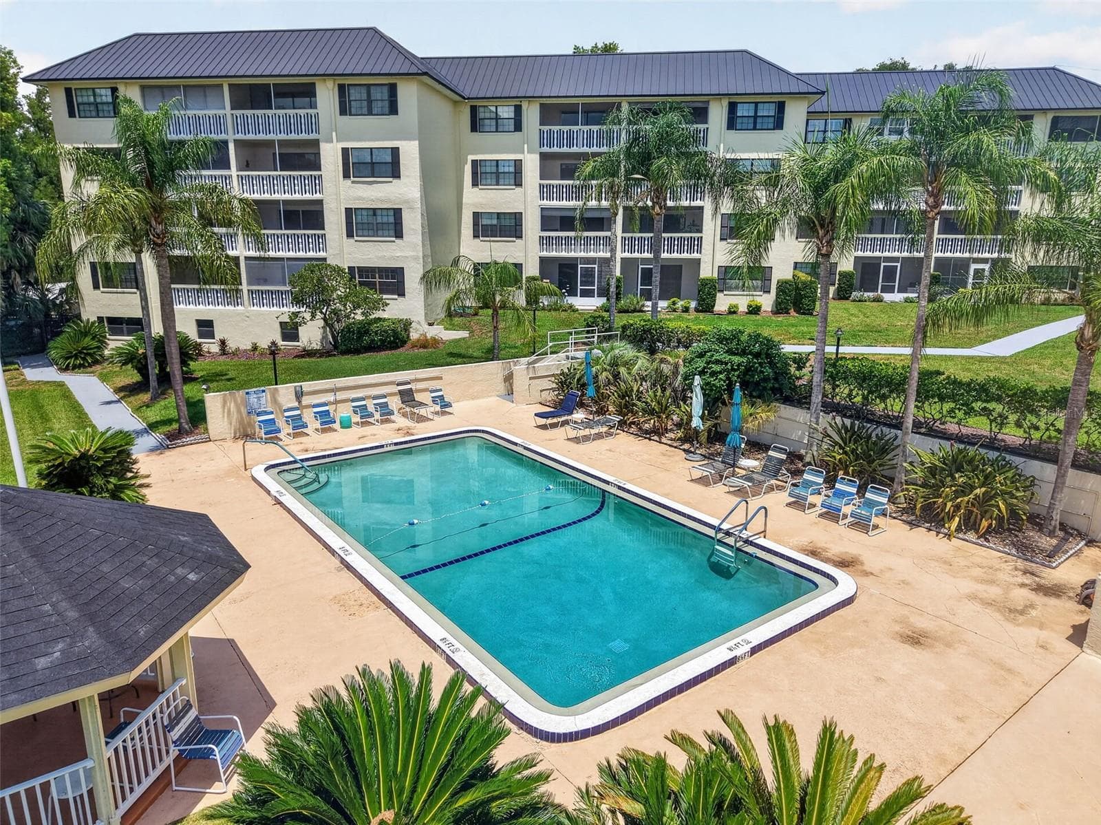 Condominium at 101 N GRANDVIEW ST #203, MOUNT DORA, photo 38 of 55