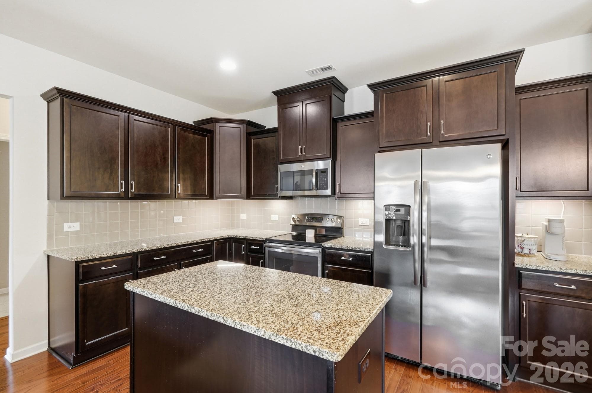 Single Family Residence at 15000 Kinnegal Lane, Charlotte, photo 11 of 48