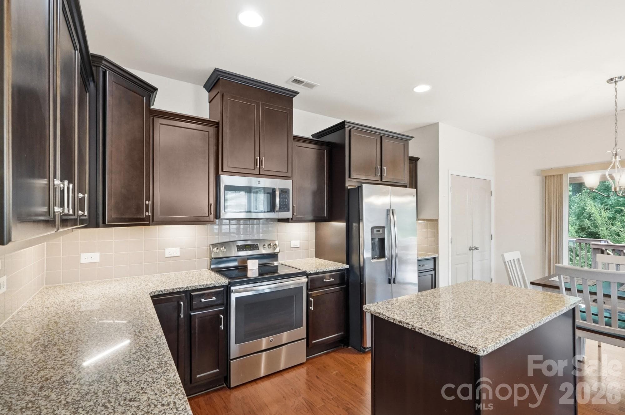 Single Family Residence at 15000 Kinnegal Lane, Charlotte, photo 12 of 48