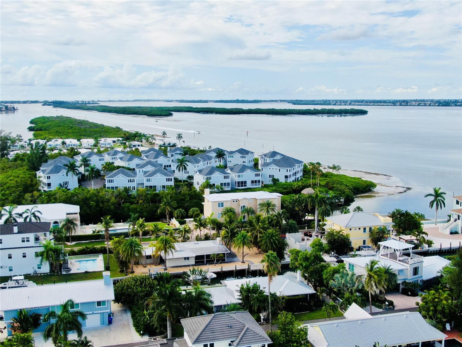 Condominium at 713 SAINT JUDES DR S #2, LONGBOAT KEY, photo 39 of 45