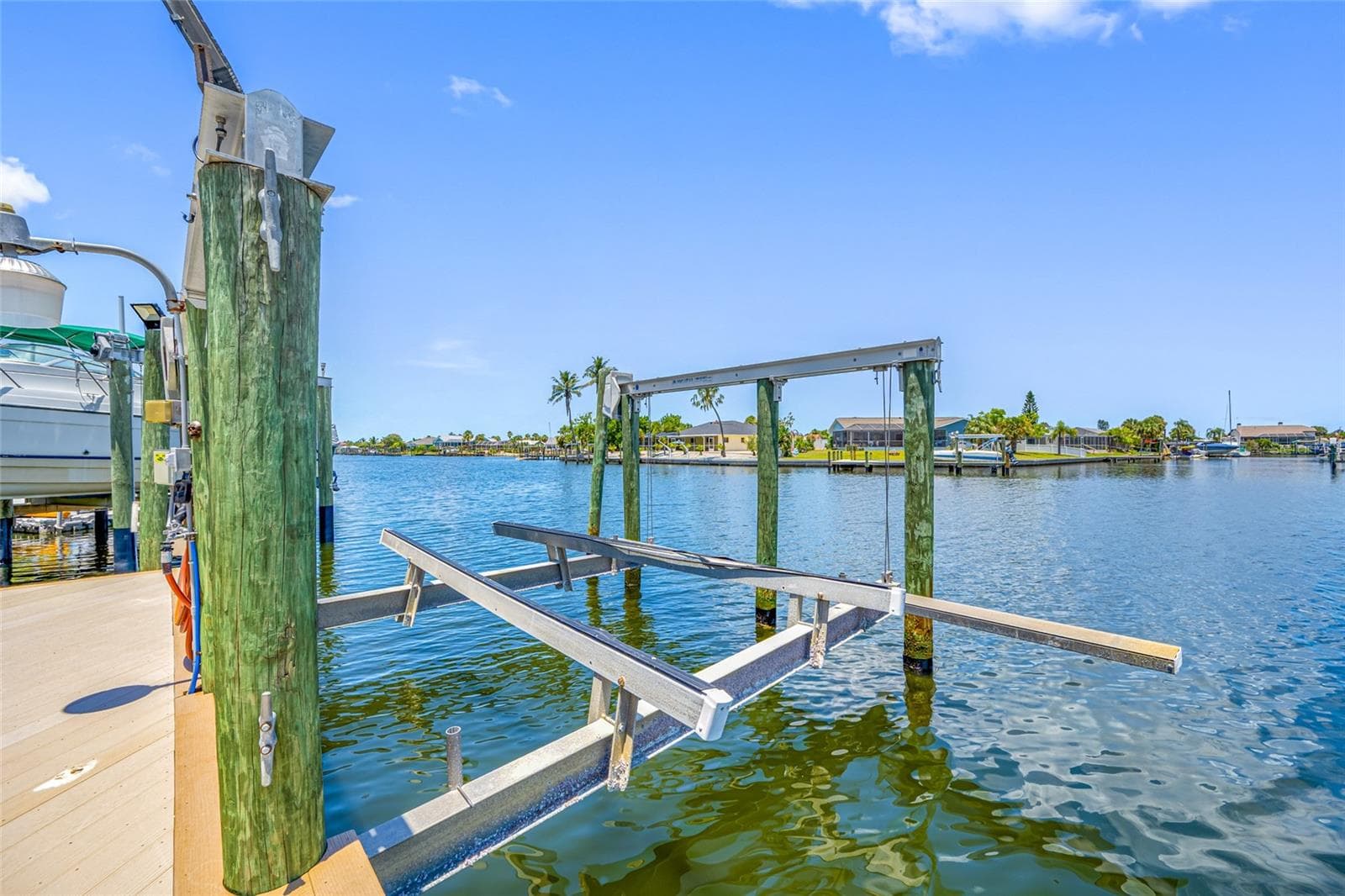 Single Family Residence at 861 SYMPHONY ISLES BLVD, APOLLO BEACH, photo 5 of 98