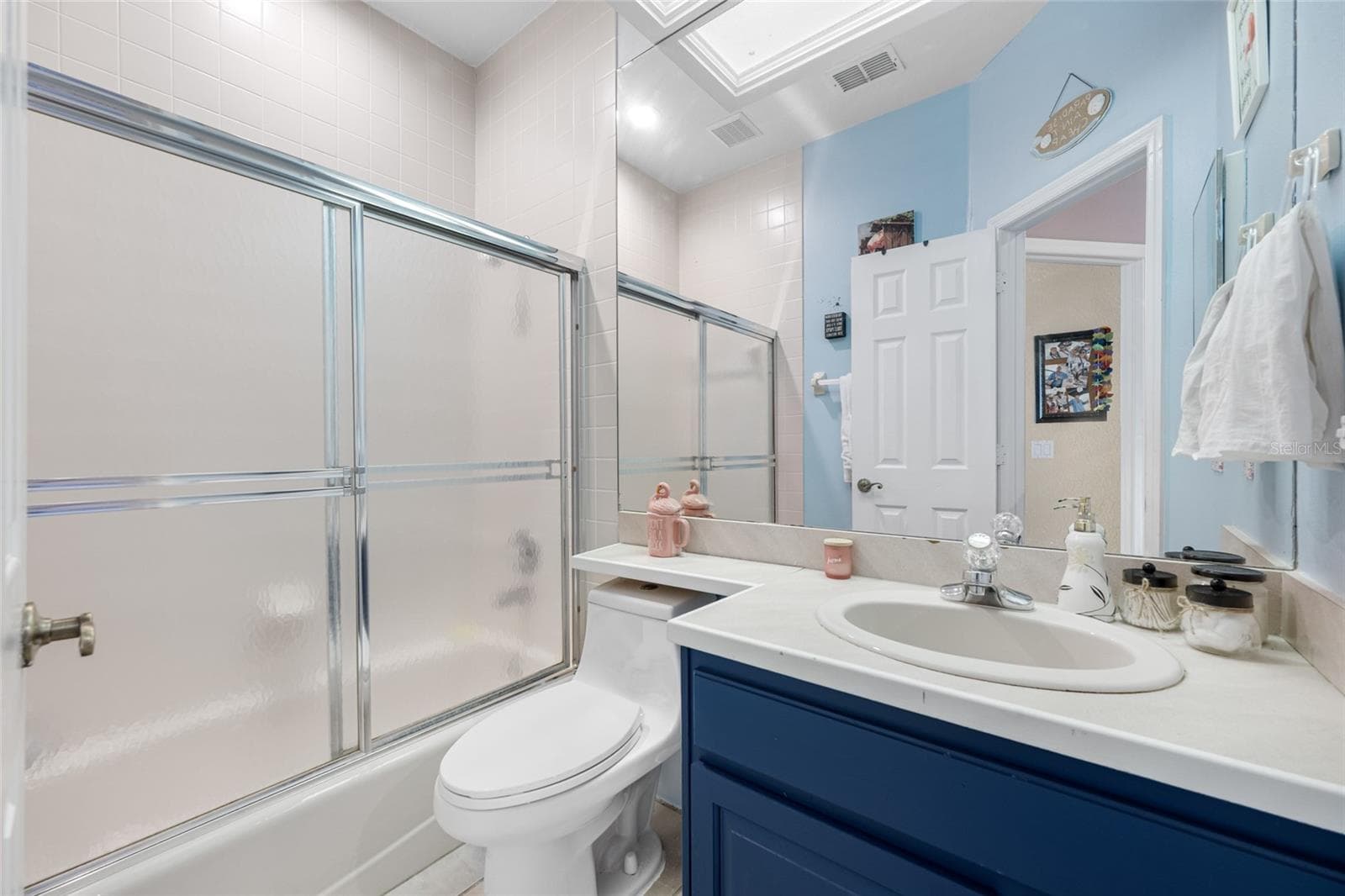 Single Family Residence at 861 SYMPHONY ISLES BLVD, APOLLO BEACH, photo 25 of 98