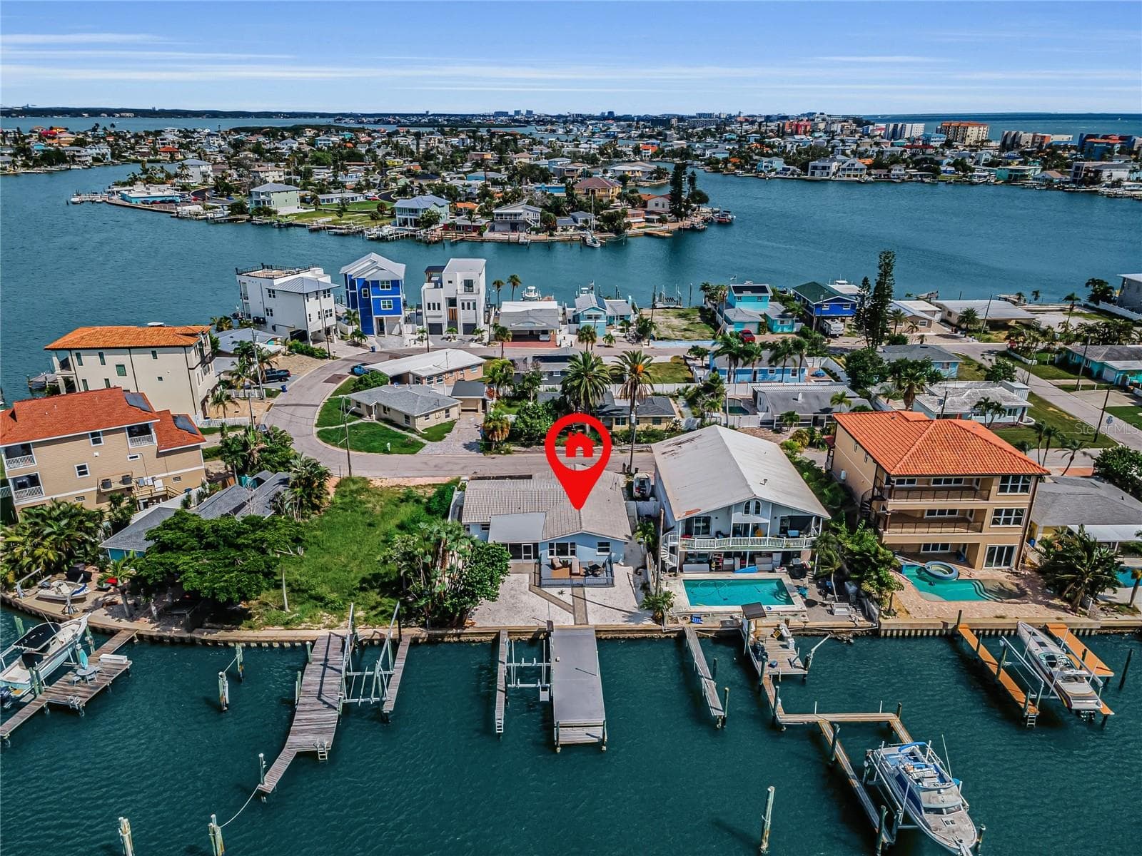 Nice, quiet end of the street. - 360 145TH AVE E, MADEIRA BEACH