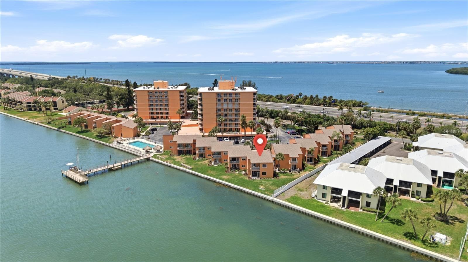 Condominium at 7400 SUNSHINE SKYWAY LN S #111, ST PETERSBURG, photo 2 of 38