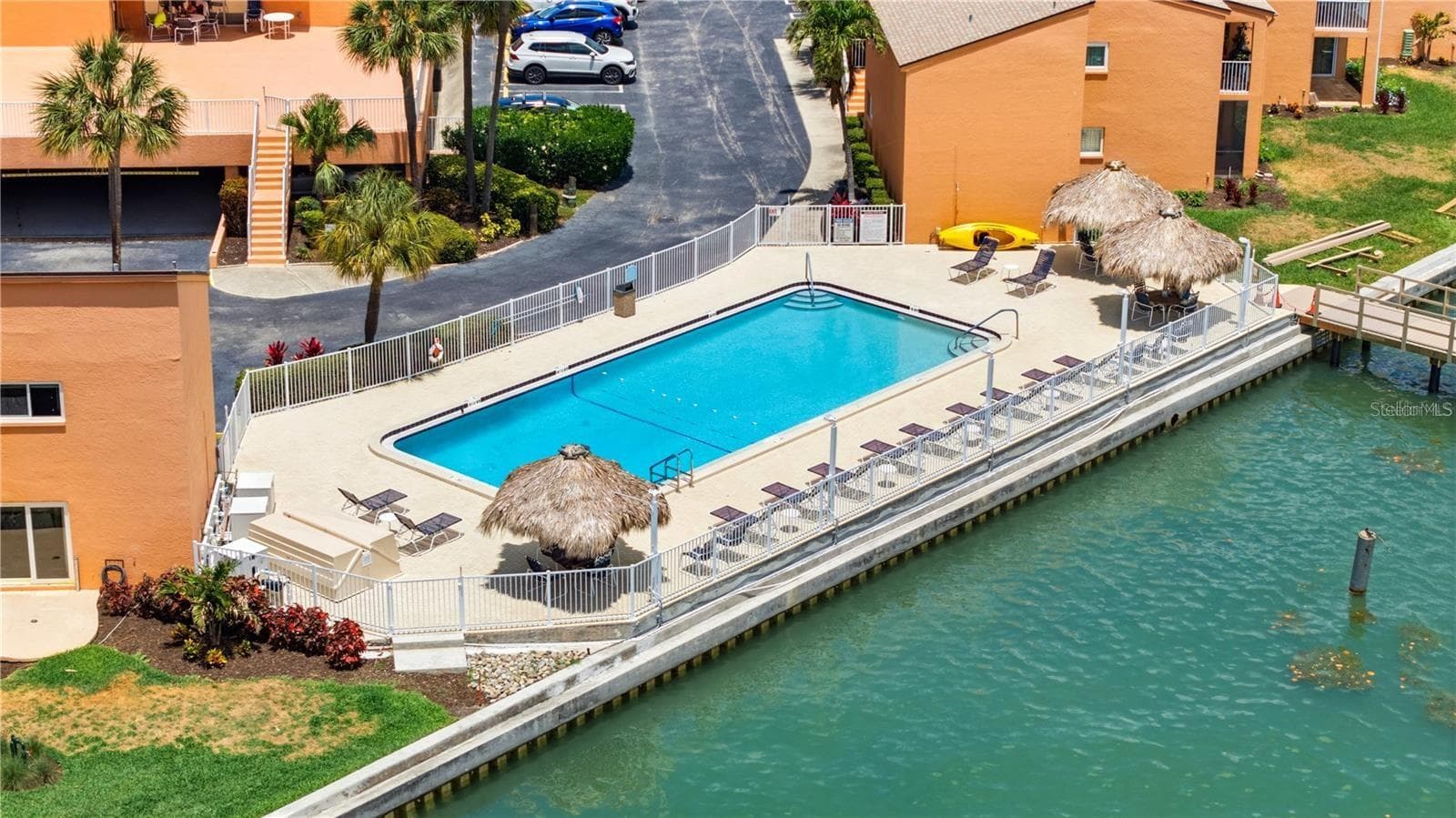 Condominium at 7400 SUNSHINE SKYWAY LN S #111, ST PETERSBURG, photo 28 of 38