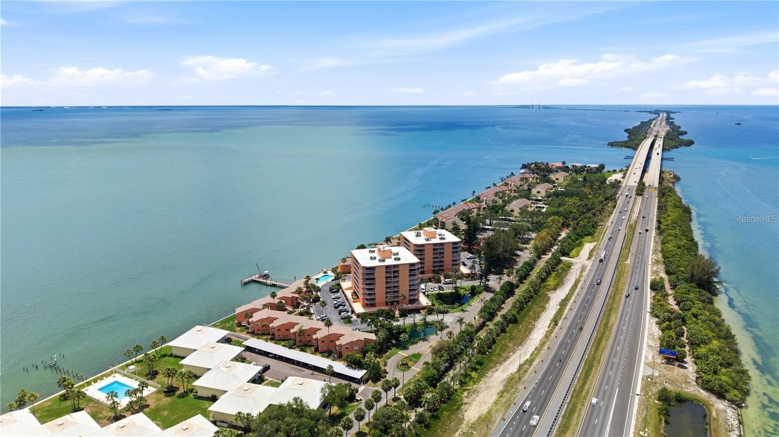 Condominium at 7400 SUNSHINE SKYWAY LN S #111, ST PETERSBURG, photo 37 of 38