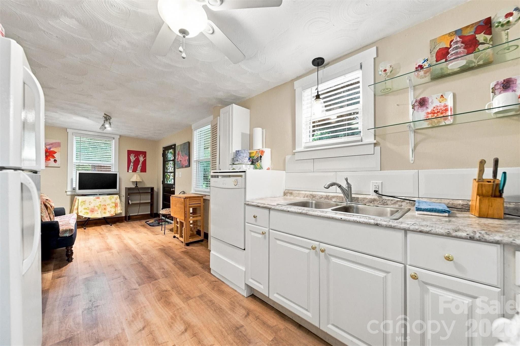 Single Family Residence at 2588 Old Shelby Road, Hickory, photo 17 of 48