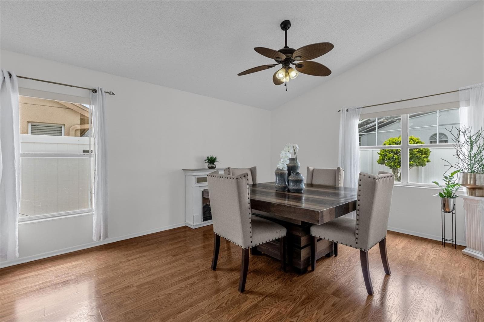 Single Family Residence at 502 BRIGHTVIEW DR, LAKE MARY, photo 11 of 52