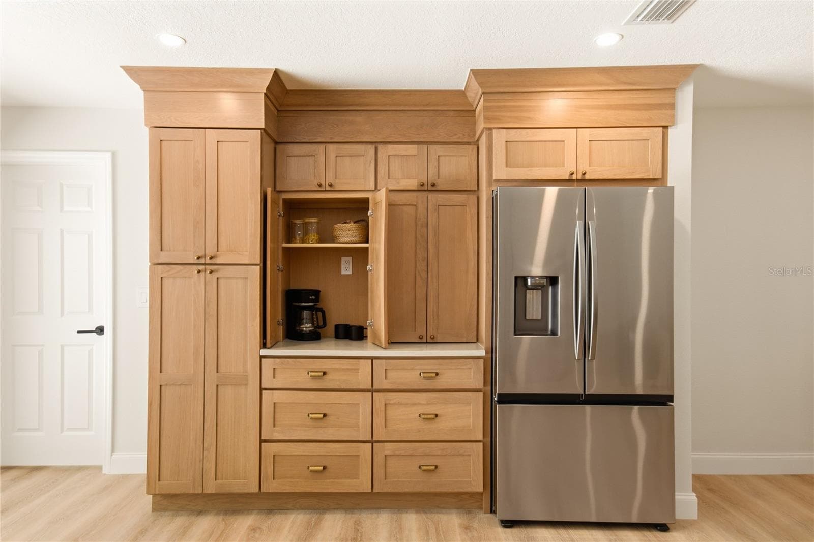 Single Family Residence at 114 WAYLAND CIR, LONGWOOD, photo 14 of 45