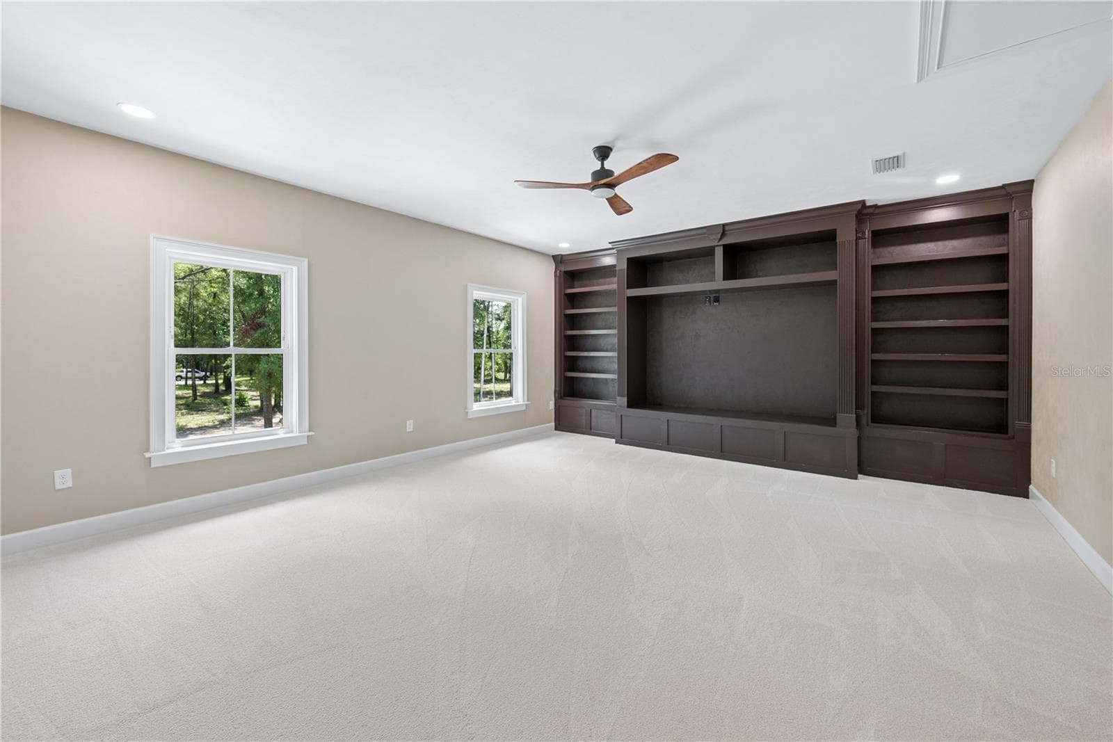 Single Family Residence at 285 SW HERMITAGE GLN, HIGH SPRINGS, photo 42 of 54