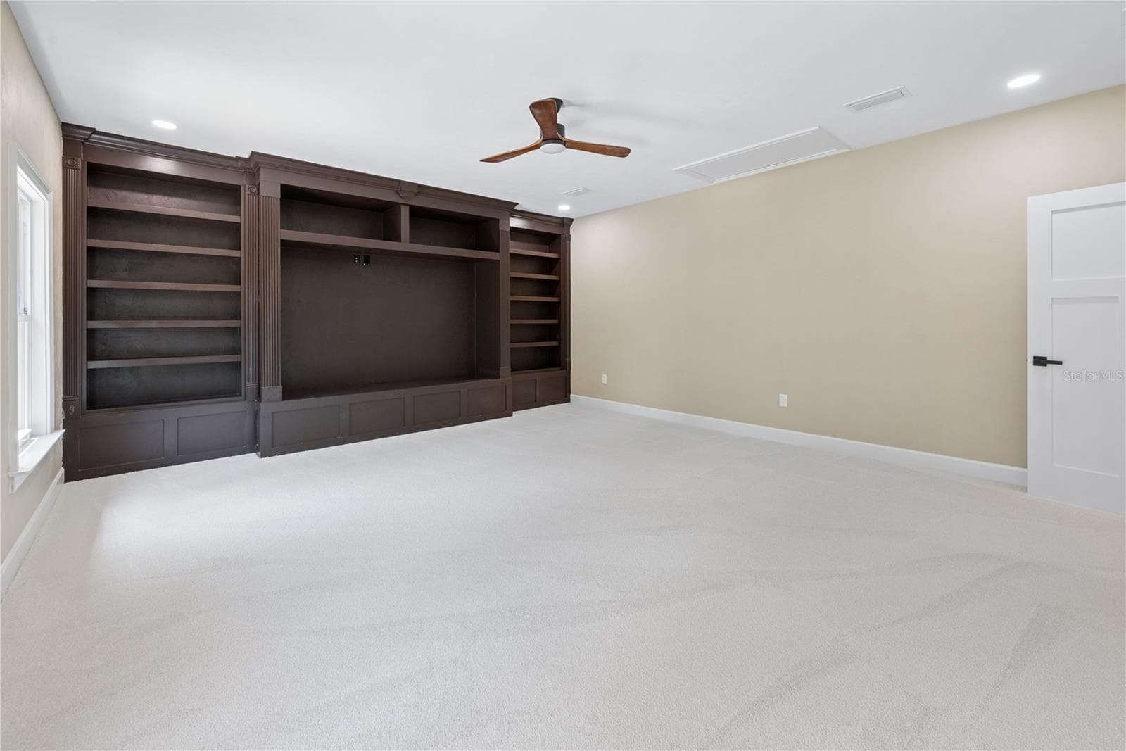 Single Family Residence at 285 SW HERMITAGE GLN, HIGH SPRINGS, photo 43 of 54