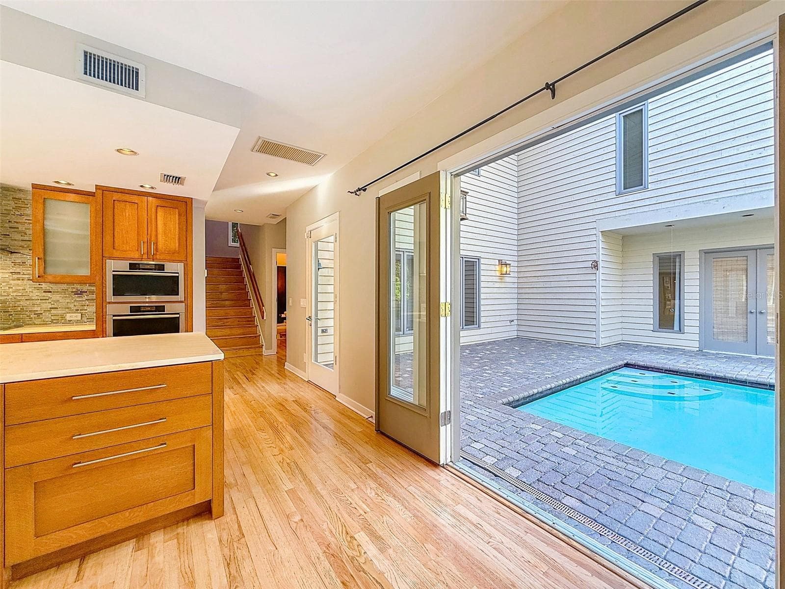 Single Family Residence at 1351 WILLOW BROOK DR, PALM HARBOR, photo 10 of 57