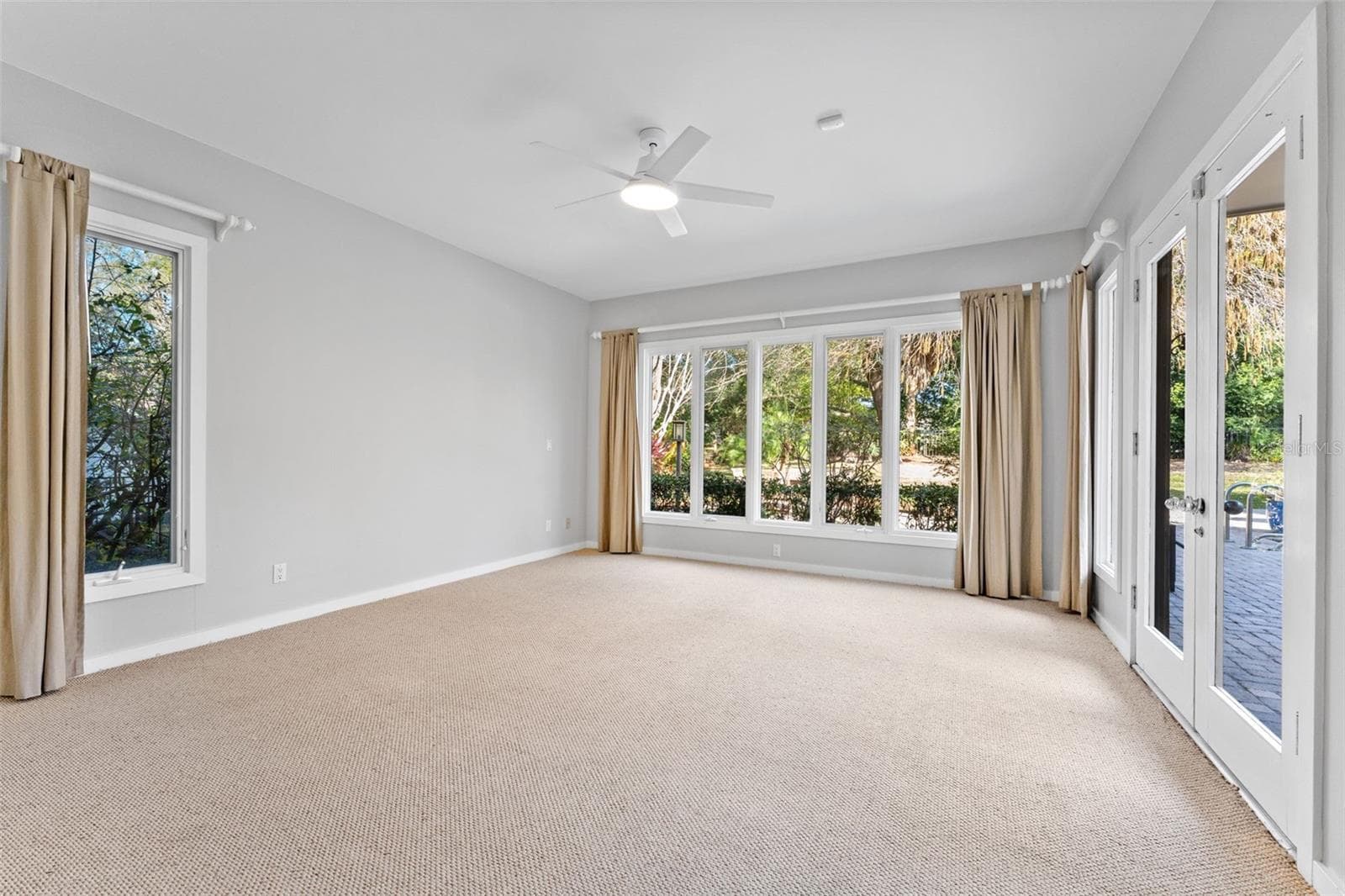 Single Family Residence at 1351 WILLOW BROOK DR, PALM HARBOR, photo 31 of 57