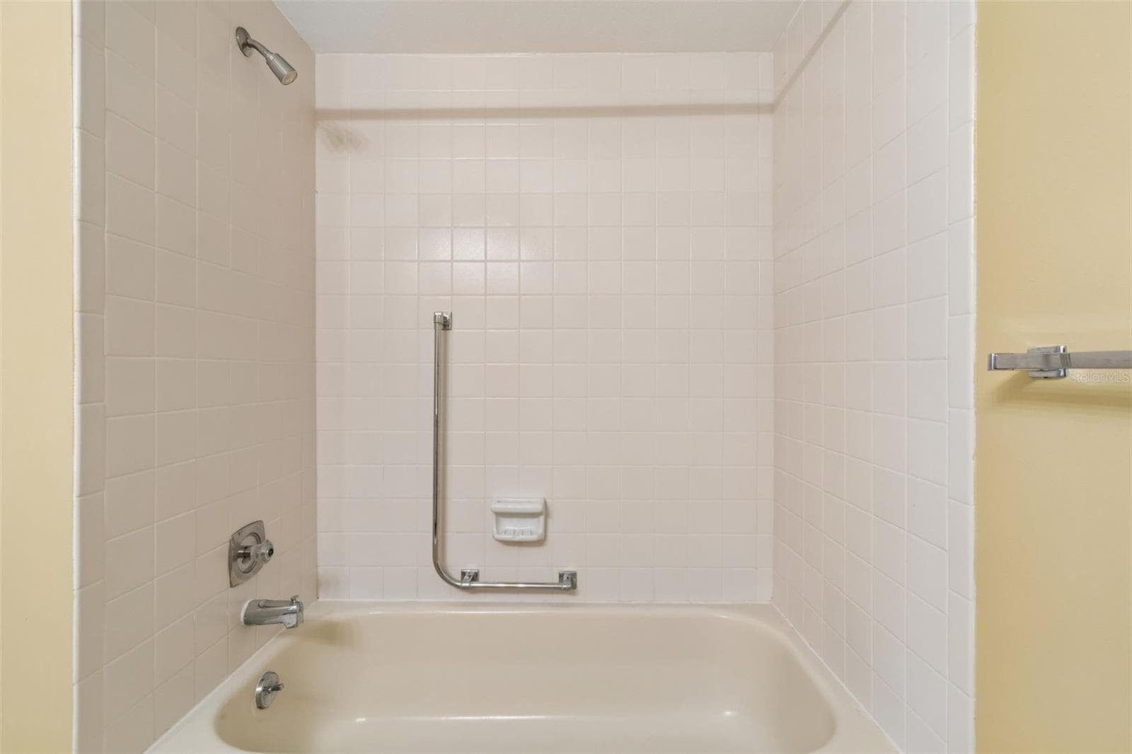 Condominium at 2150 SHELLY DR #B, PALM HARBOR, photo 20 of 33