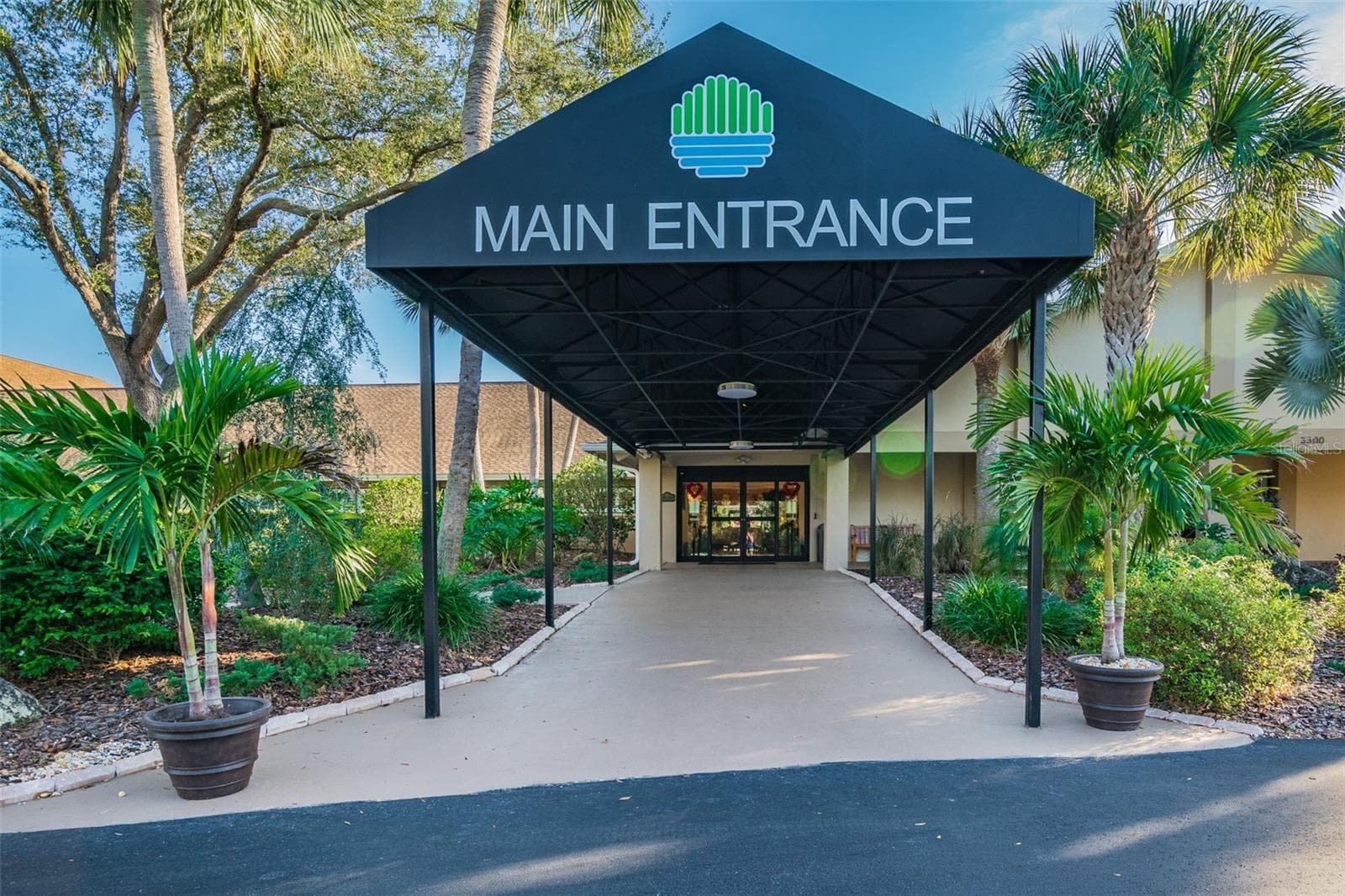 Condominium at 2150 SHELLY DR #B, PALM HARBOR, photo 27 of 33