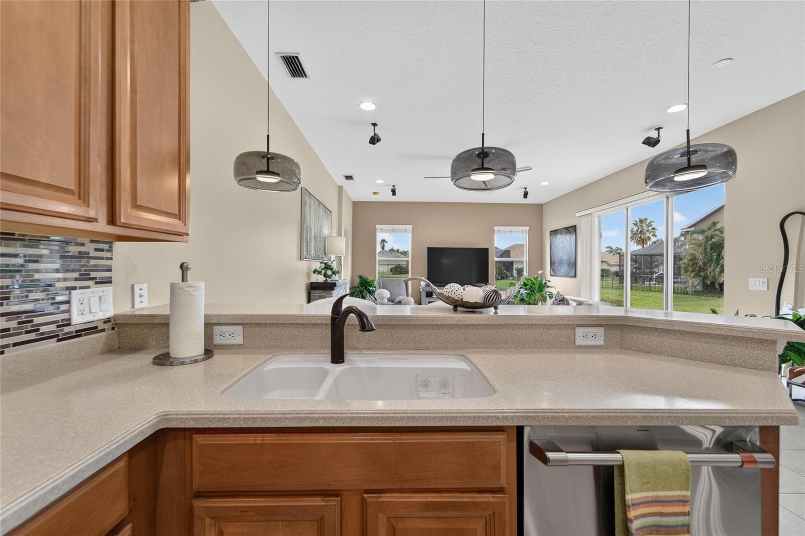 Single Family Residence at 4315 70TH AVE E, ELLENTON, photo 21 of 98