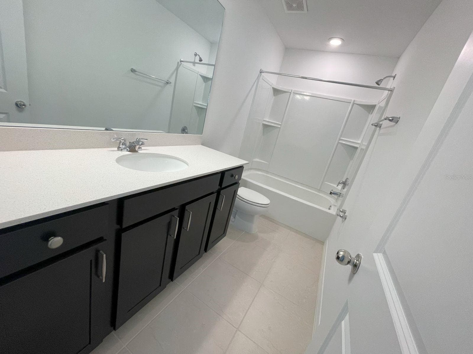 Single Family Residence at 3943 ALMOND BROOK BLVD, LAND O LAKES, photo 13 of 27