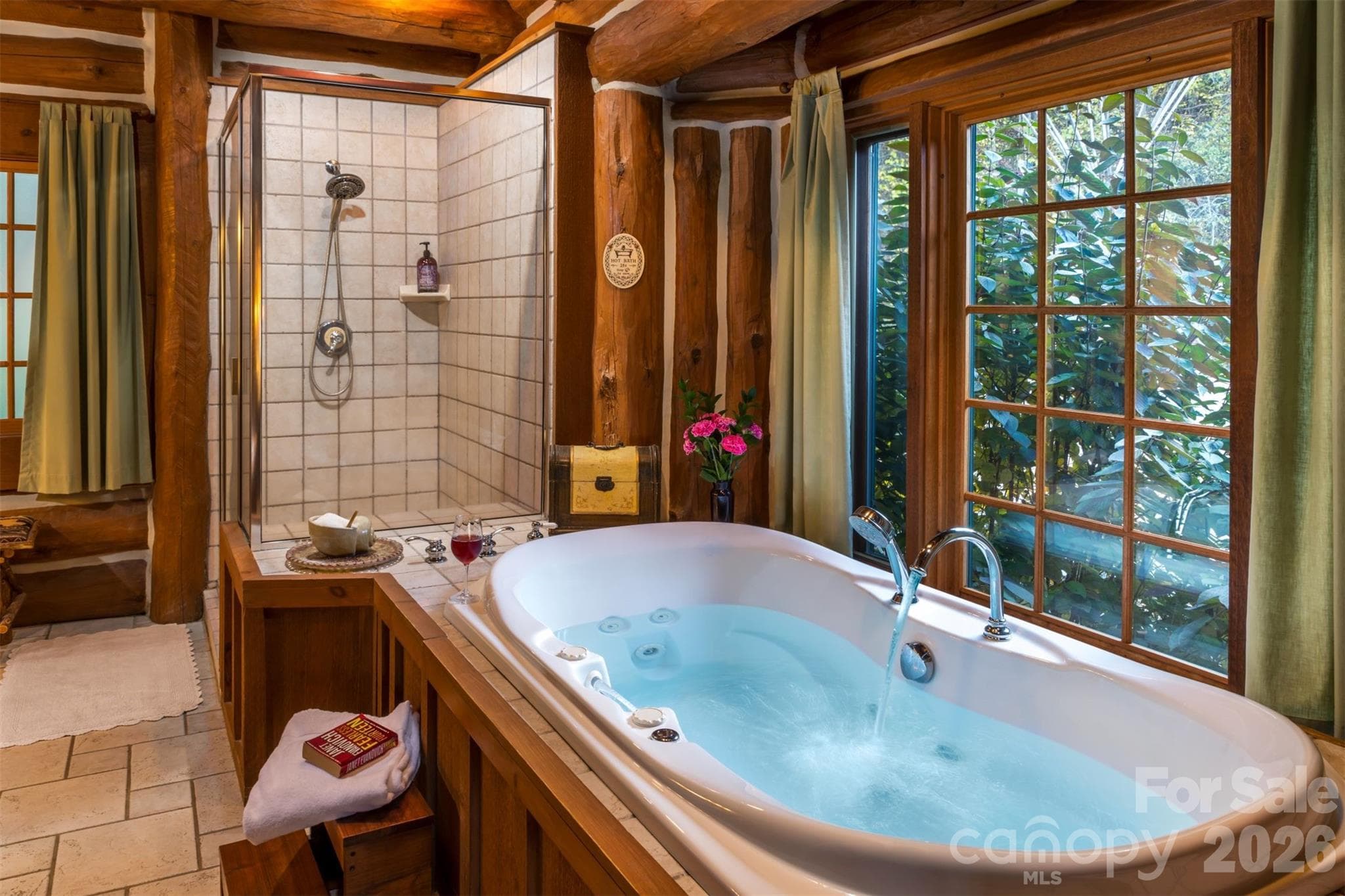 Blackberry Bathroom - 135 Potato Branch Road, Leicester