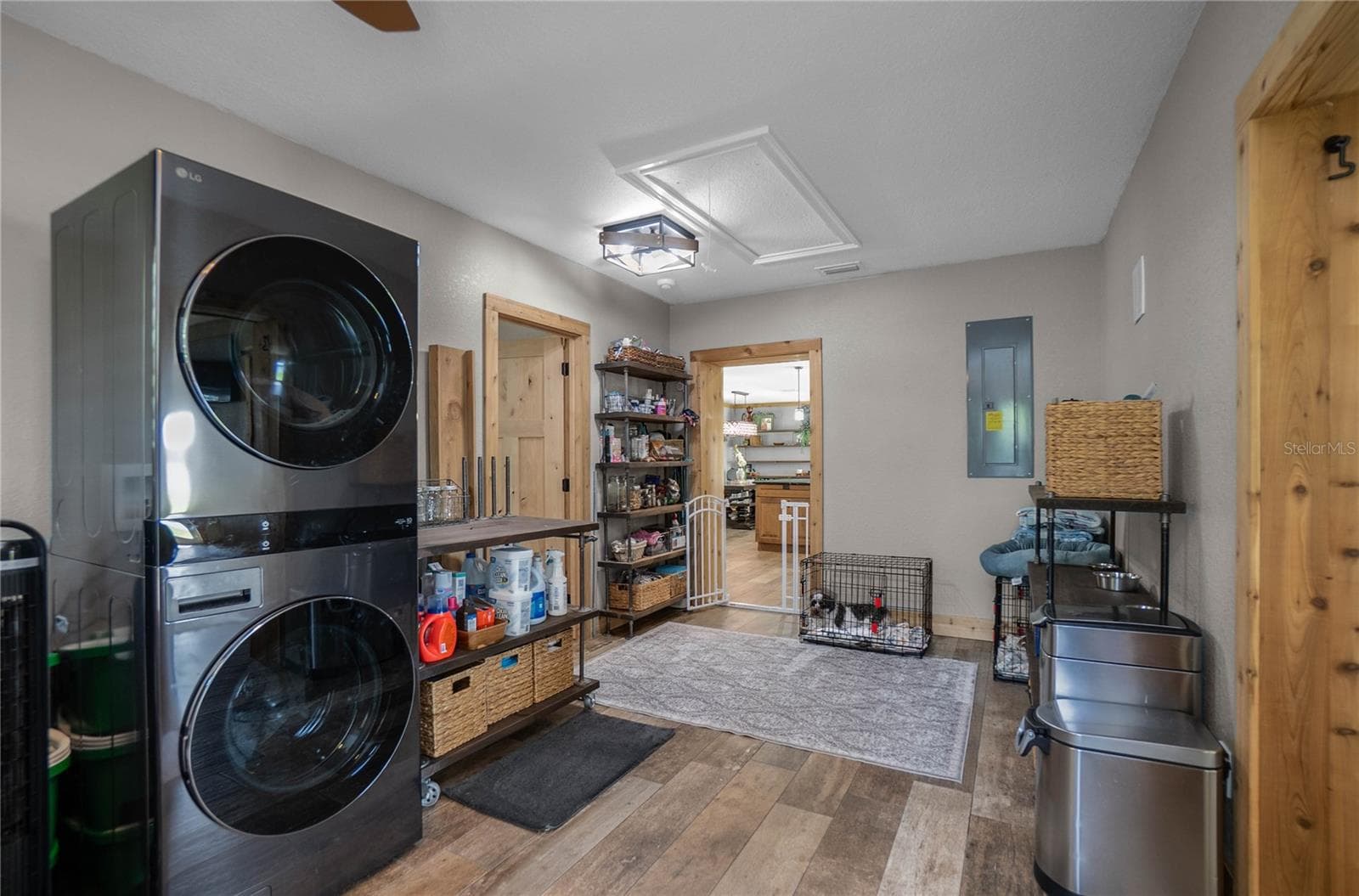 Single Family Residence at 221 S HUNTING LODGE DR, INVERNESS, photo 22 of 52