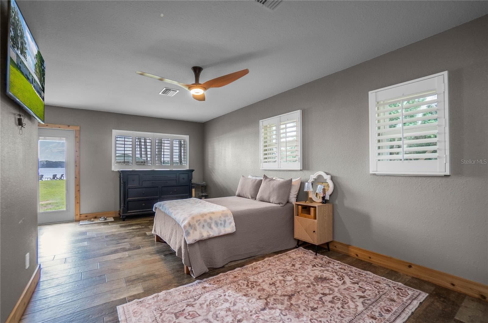 Single Family Residence at 221 S HUNTING LODGE DR, INVERNESS, photo 25 of 52